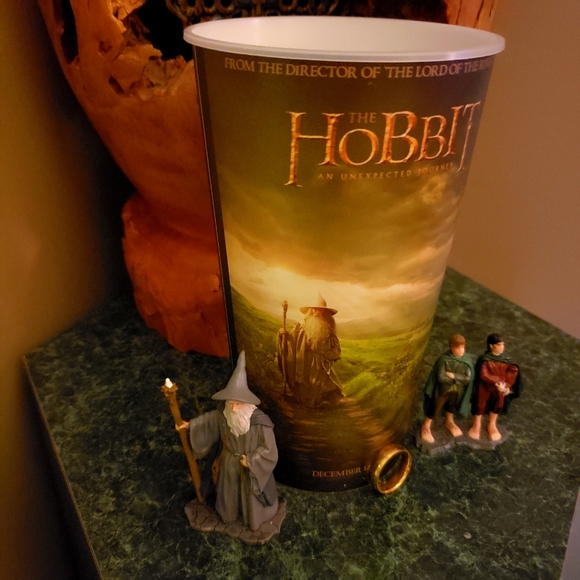 Lord of the Rings Memorabilia. - Picture 2 of 11